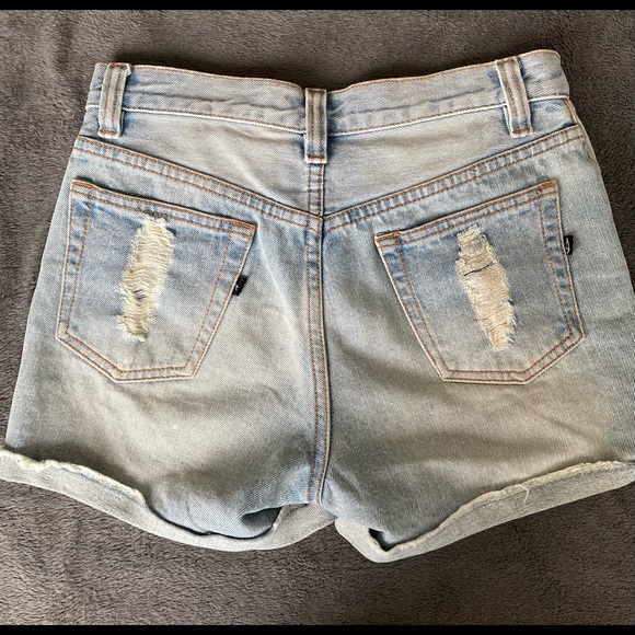 MinkPink Distressed Denim Shorts - Picture 4 of 4